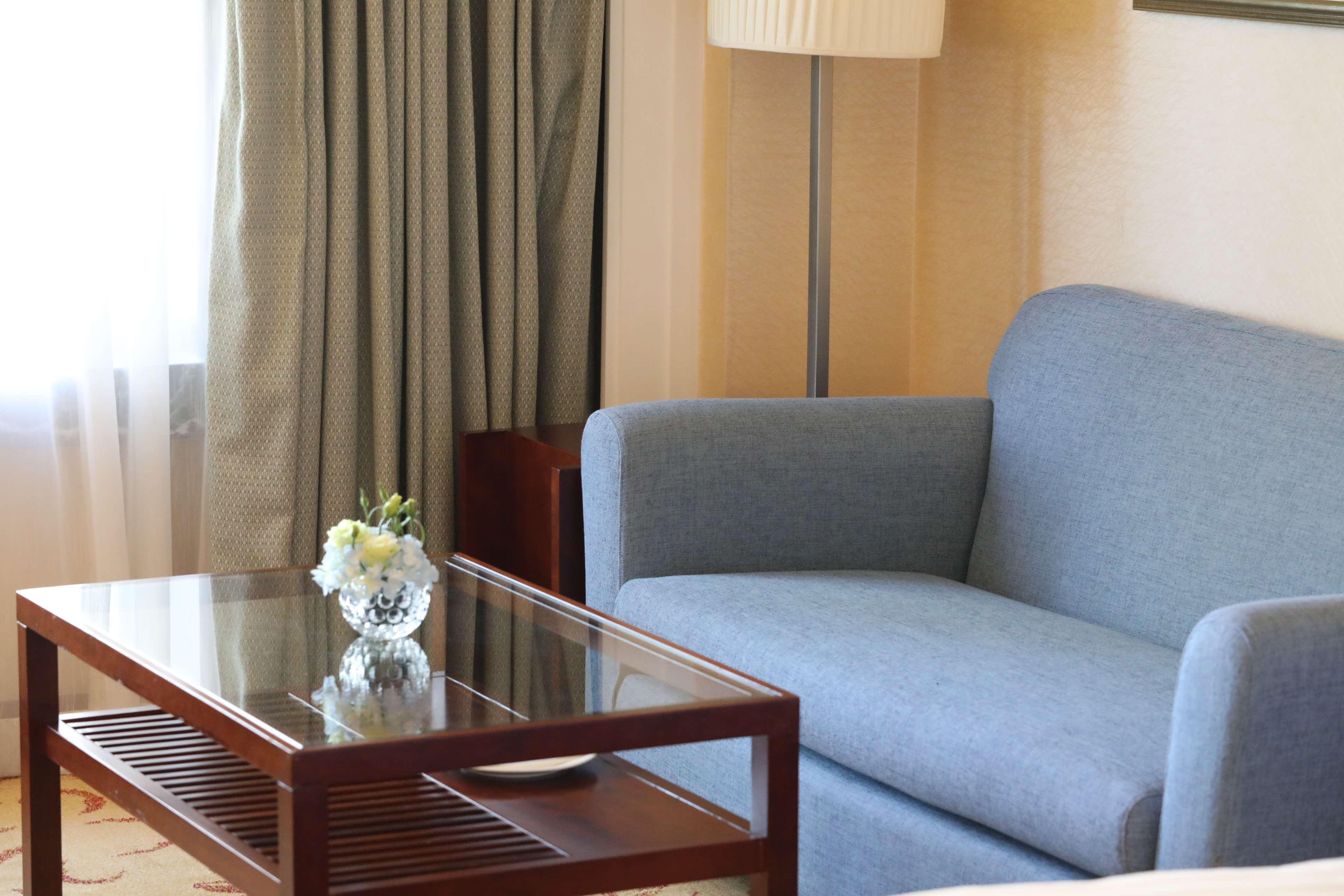 แชงกรีล่า ต้าเหลียน Hotel ภายนอก รูปภาพ