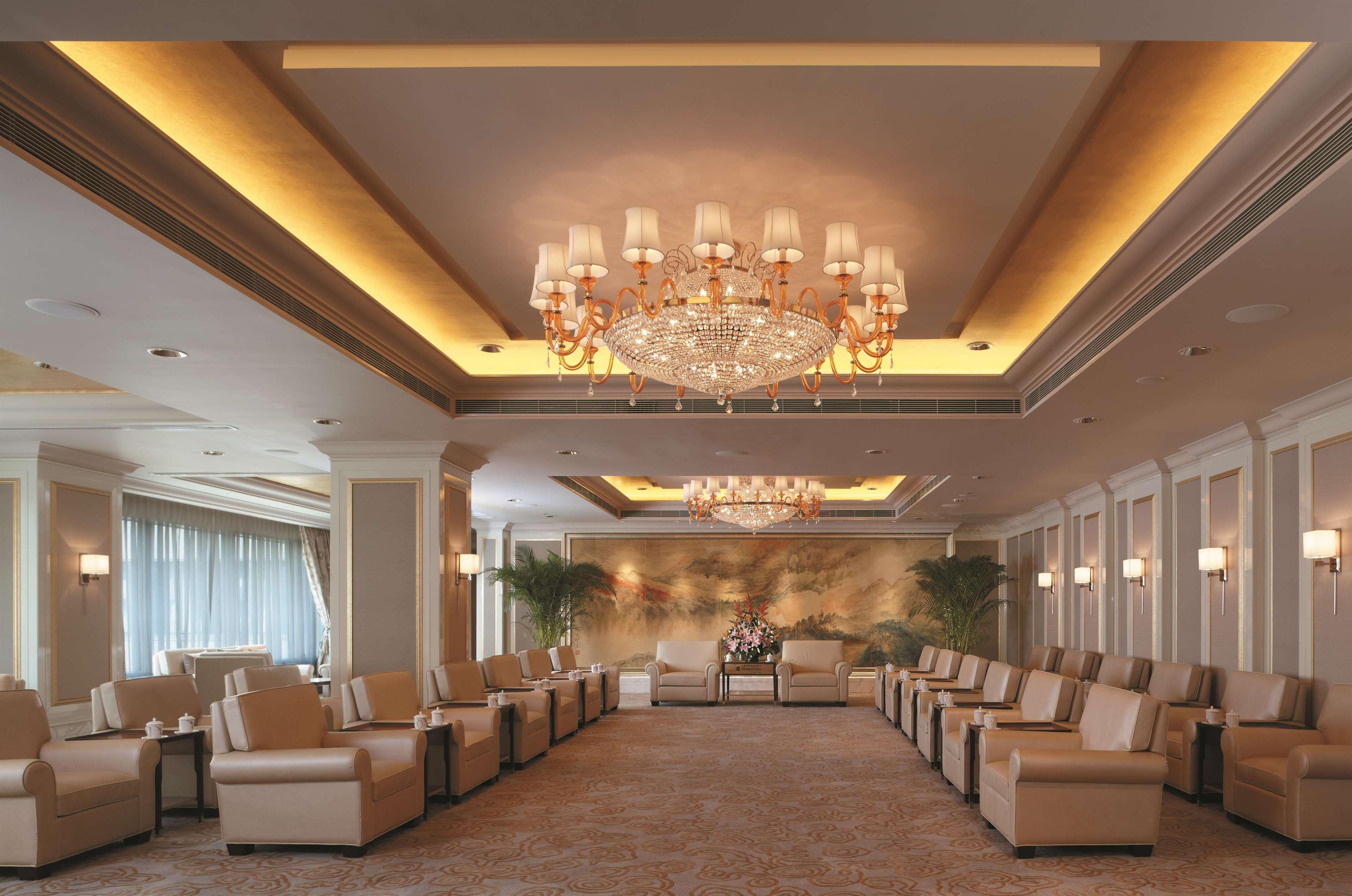 แชงกรีล่า ต้าเหลียน Hotel ภายนอก รูปภาพ