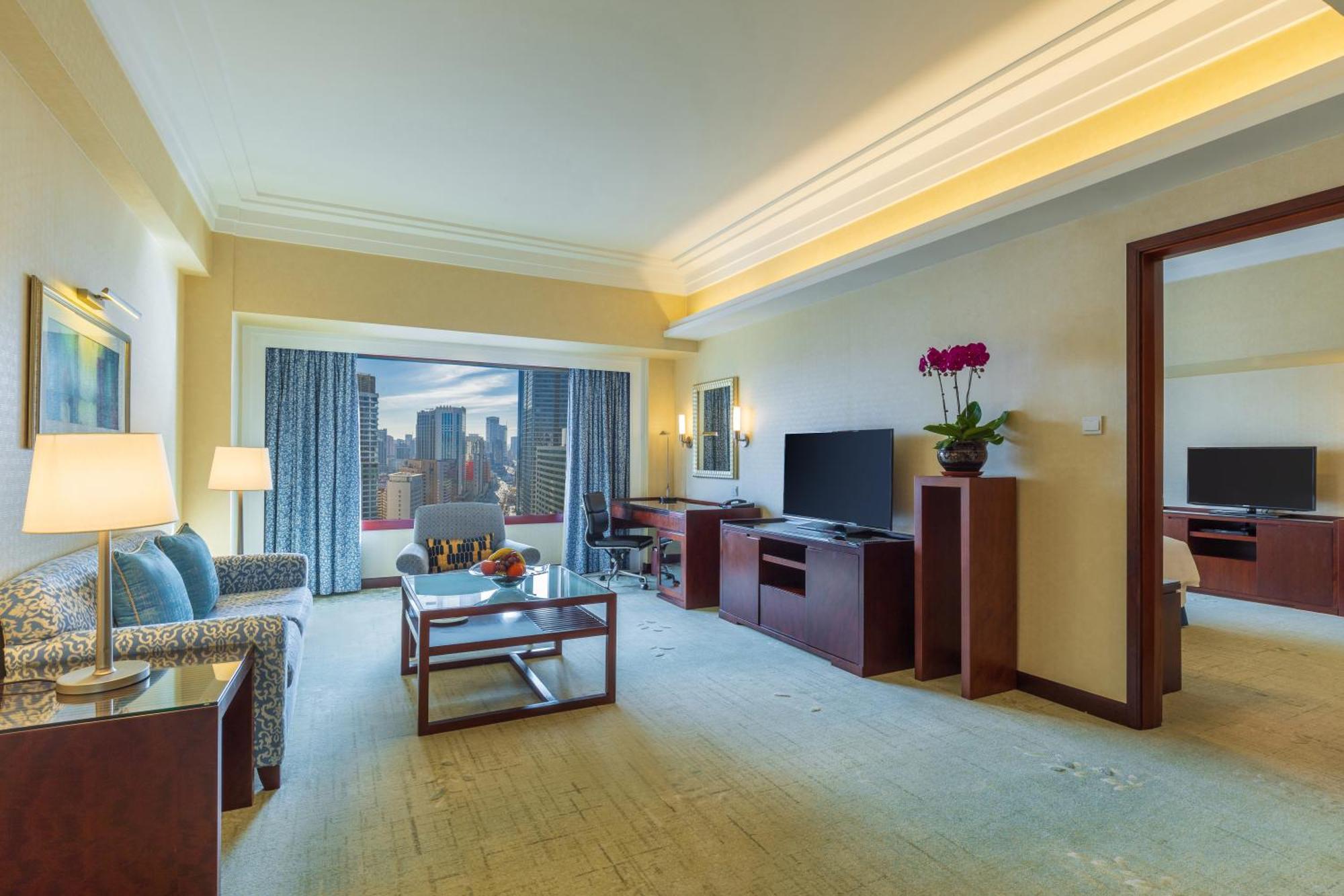 แชงกรีล่า ต้าเหลียน Hotel ภายนอก รูปภาพ